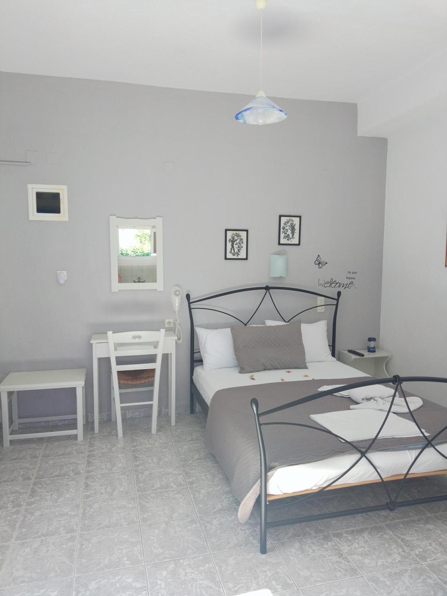 Alexandra Studios Stafylos Exteriér fotografie