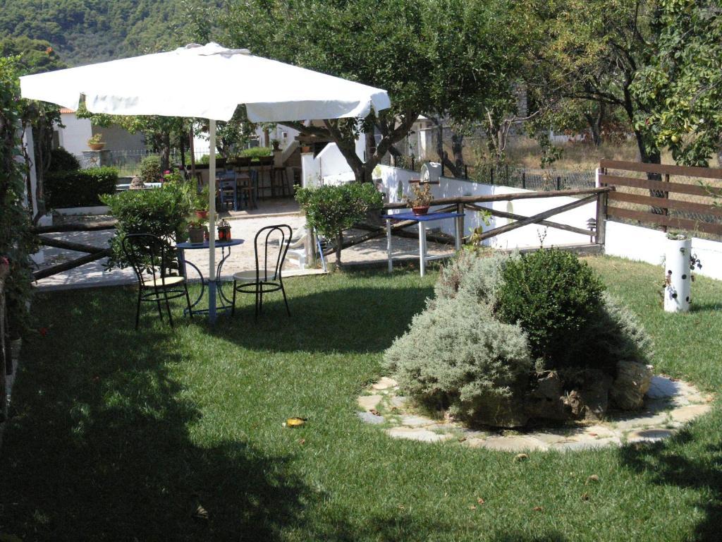 Alexandra Studios Stafylos Exteriér fotografie